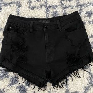 Women’s cut off distressed shorts